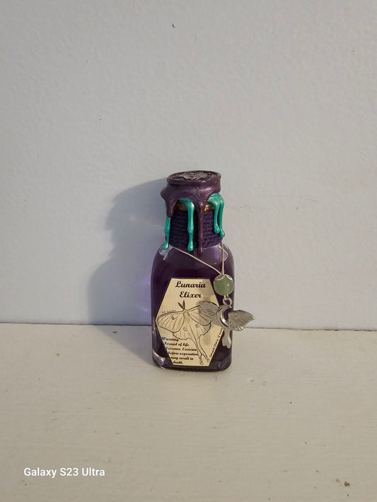 Lunaria Elixer